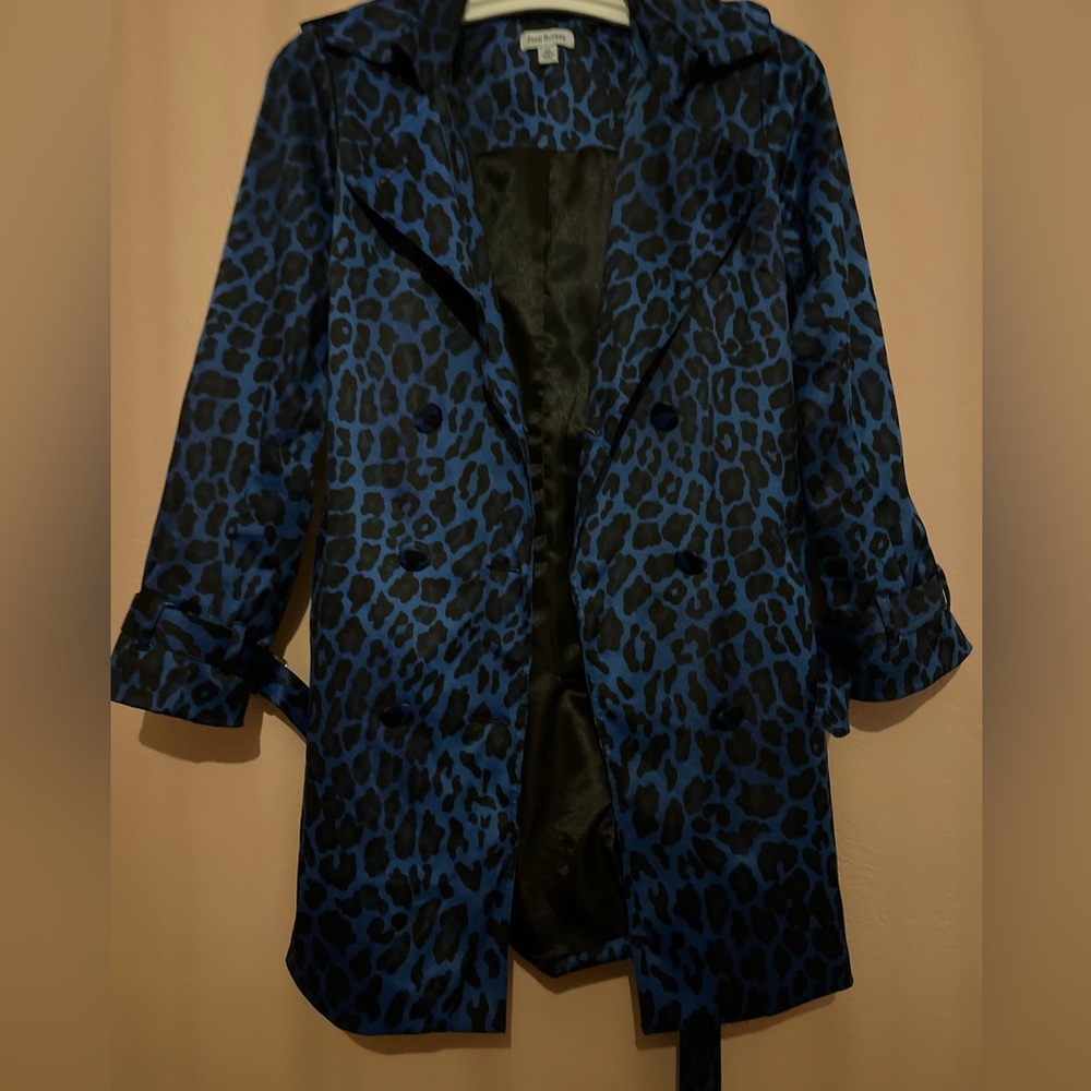 Vintage Joan Rivers
Trench Coat Jacket
